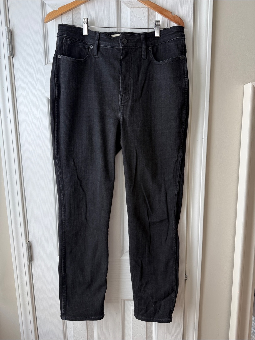 Madewell Curvy Stovepipe Black Jeans